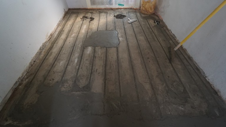 수서 삼익아파트 인테리어 공사 중 난방배관교체 홈파기 공법으로 하루만에 시공!