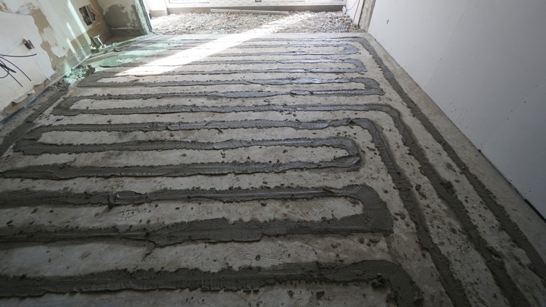 대치 선경아파트 인테리어 중 난방배관 교체! 꾸밀레오 홈파기 공법으로 시공했습니다.